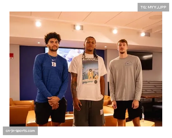 杜克新人卡梅隆·布泽尔近三战场均30分 刷新队史新生得分纪录